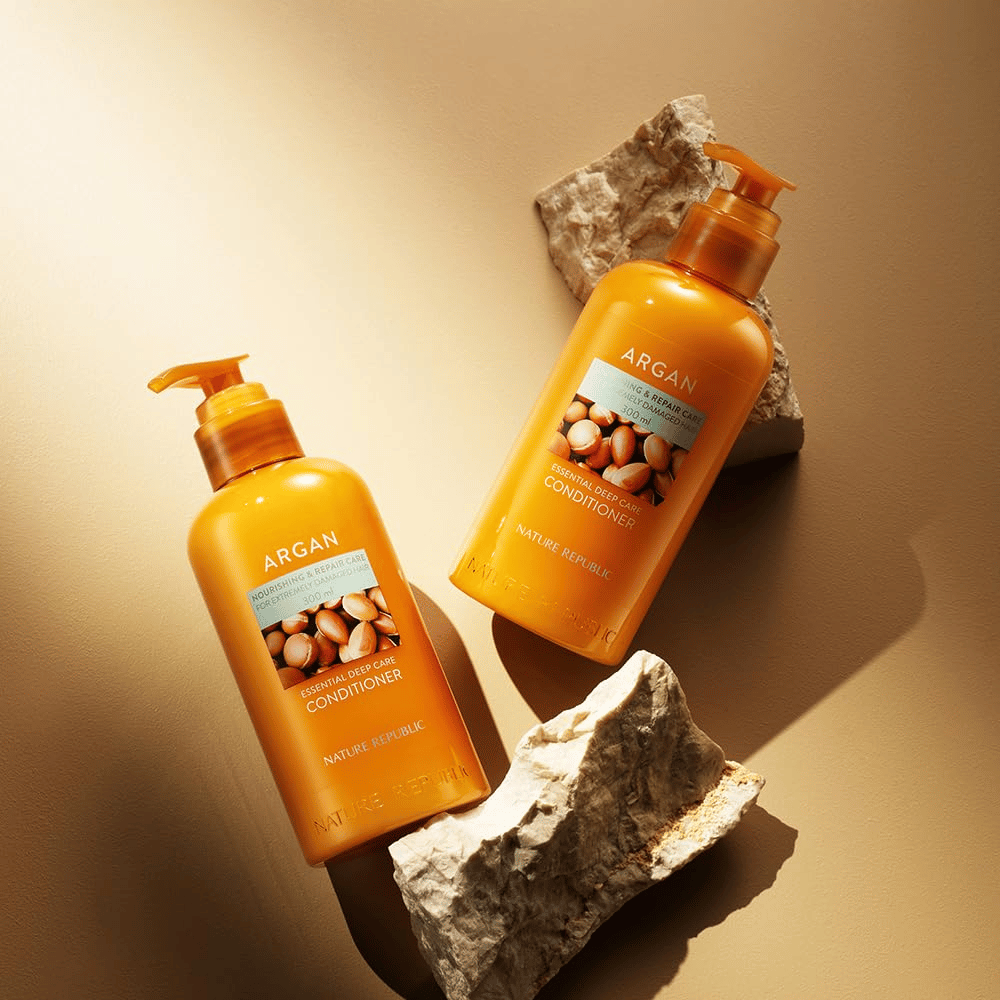 Nature Republic Argan Essential Moisture Repairing Conditioner – nourishing conditioner with argan oil for damaged hair.