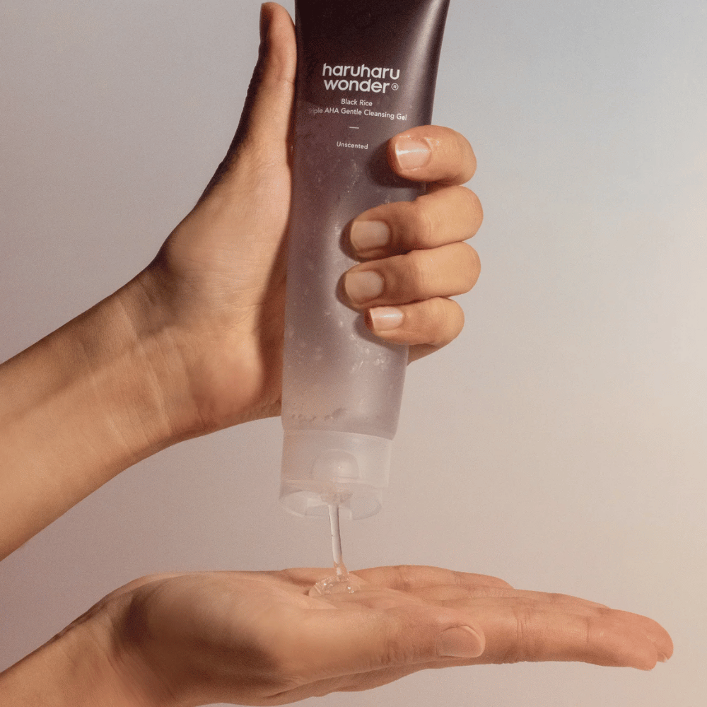 Haruharu Wonder Black Rice Triple AHA Gentle Cleansing Gel – gentle exfoliating face wash in gel