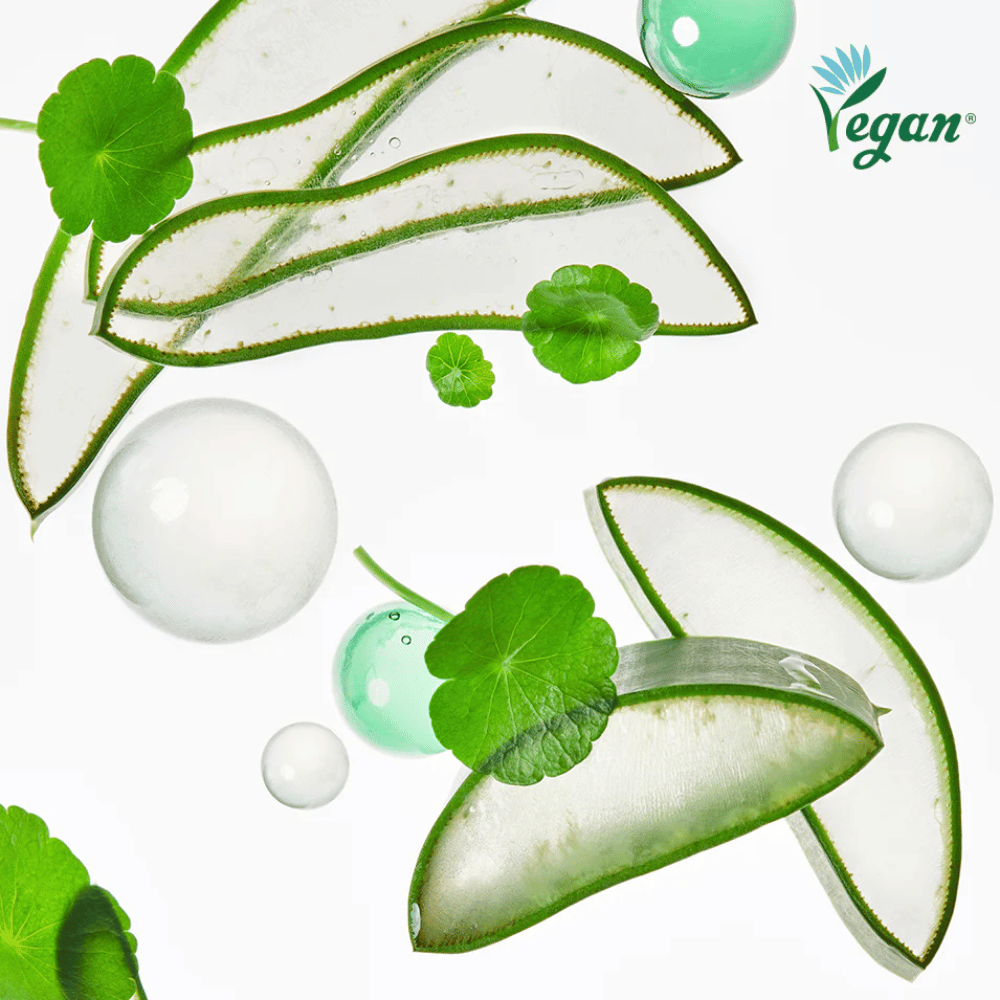 Ingredient image showing soothing and moisturizing plant extracts such as aloe vera and centella asiatica together with vegan labeling and fresh water bubbles symbolizing hydration.