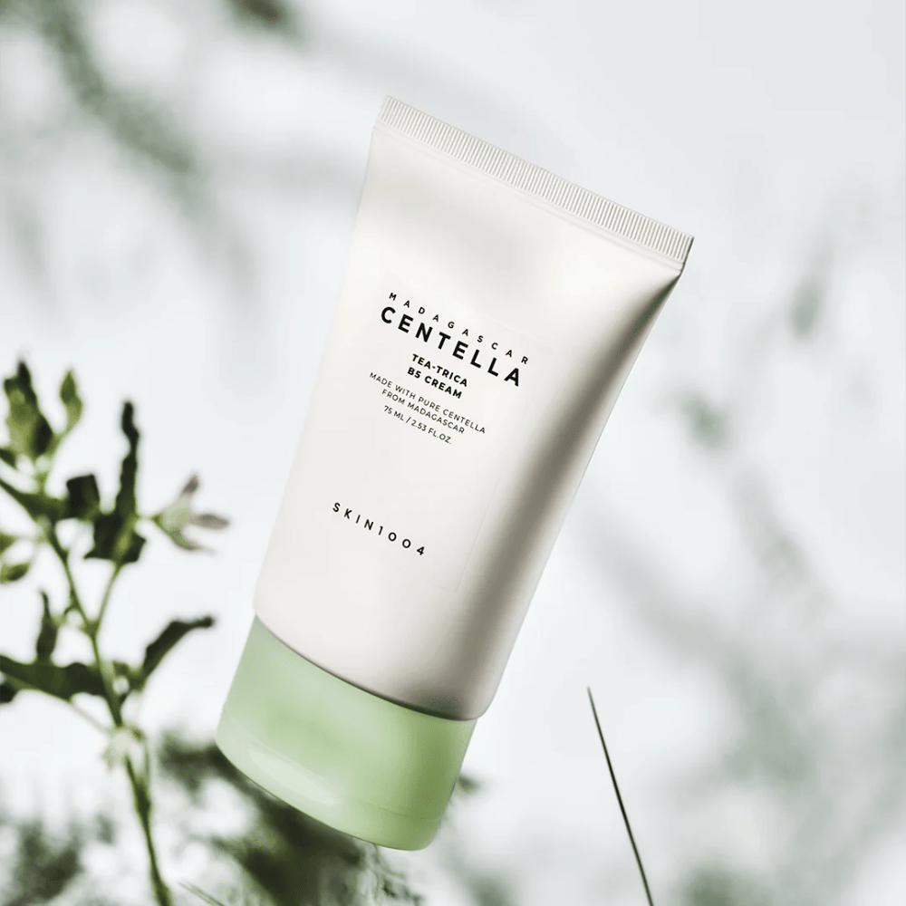 SKIN1004 Madagascar Centella Tea-Trica B5 Cream face cream with centella asiatica and panthenol that soothes irritated skin and strengthens the skin barrier