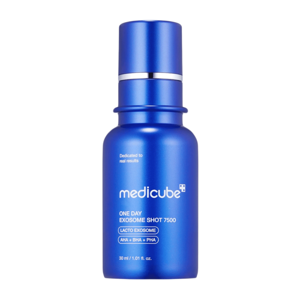 Medicube One Day Exosome Shot 7500 is an advanced ampoule enriched with Lacto Exosome and AHA, BHA, PHA for intensive skincare. Designed to improve skin texture and reduce visible pores. Suitable for experienced users with a concentration of 7,500 PPM.